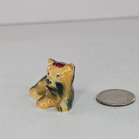 Vintage Yorkshire Terrier Bone China Figurine Miniature Yorkie Collectible Dog - Picture 8 of 8